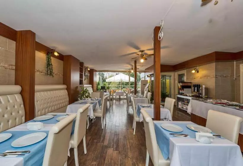 Fotos del hotel The Empress Theodora:  9