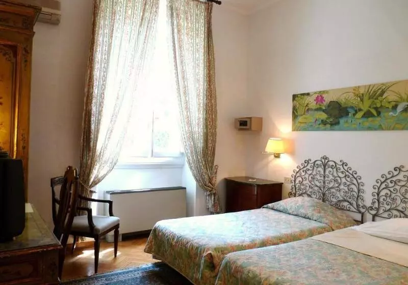 Fotos del hotel Classic:  14