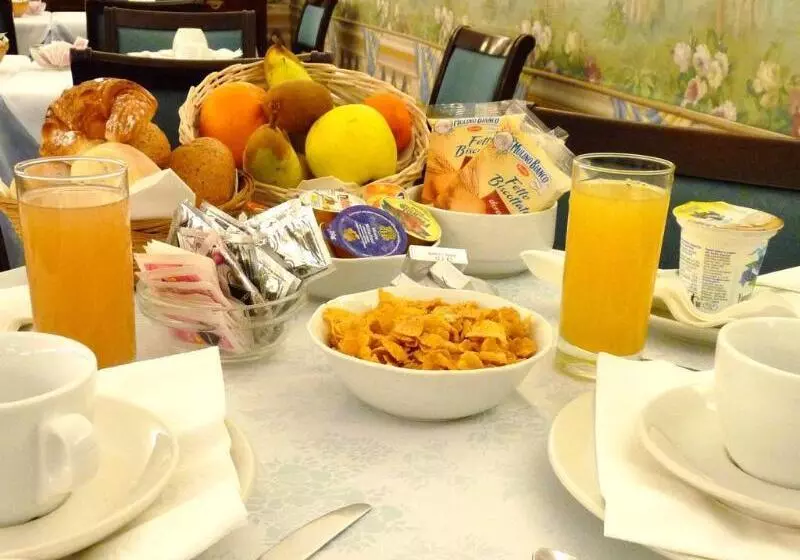 Fotos del hotel Classic:  4