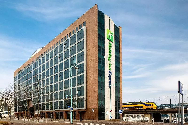 Holiday Inn Express Amsterdam – Sloterdijk Station, An Ihg