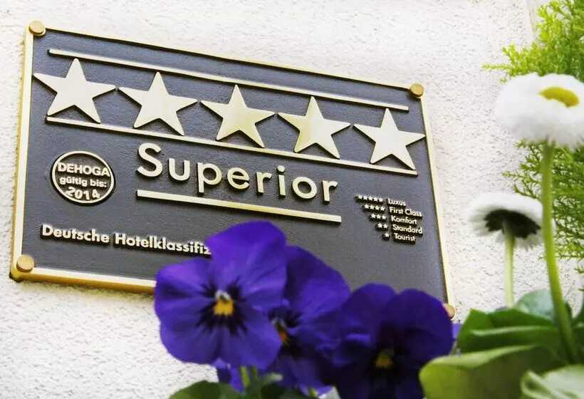 Fotos del hotel Relais & Châteaux Bülow Palais:  15