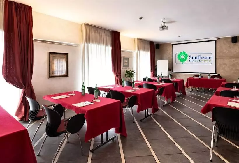 Fotos del hotel Sunflower:  12