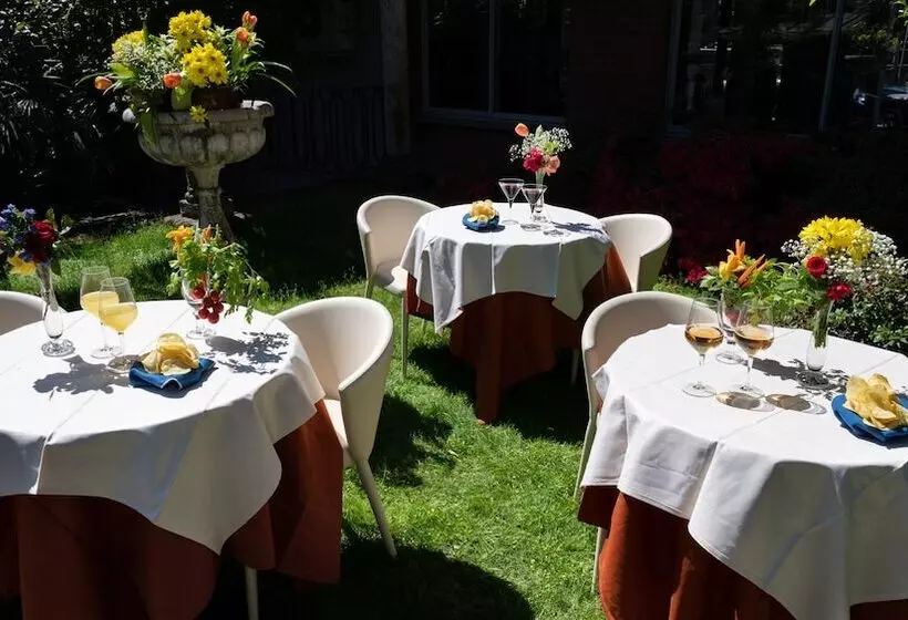 Fotos del hotel Sunflower:  9