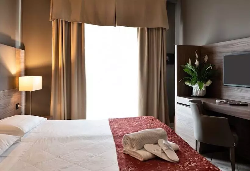 Fotos del hotel Sunflower:  15