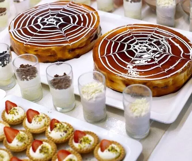 Fotos del hotel Atlantis Beach:  5