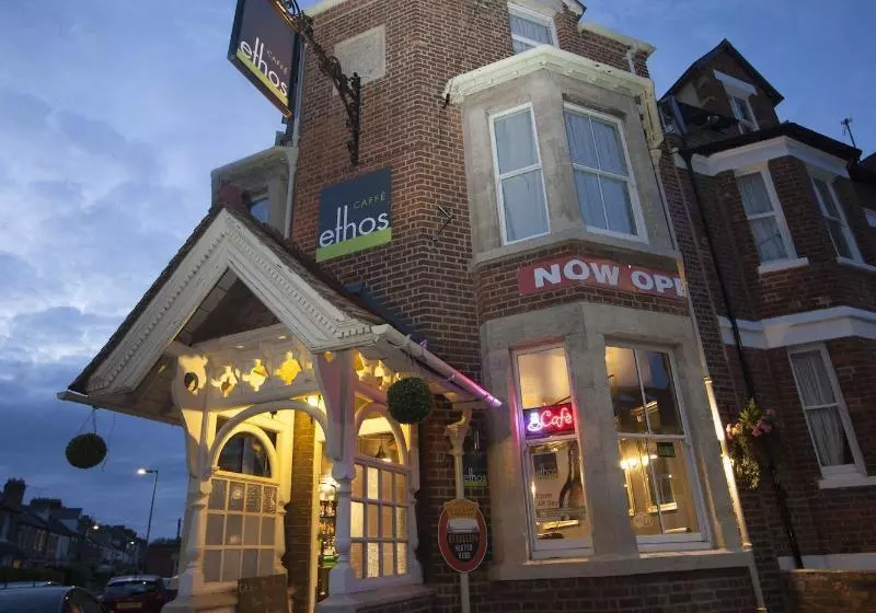 Fotos del hotel Ethos Hotel:  9