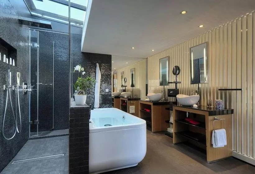 Fotos del hotel Five Seas:  6