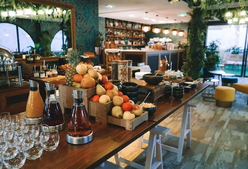 Fotos del hotel Five Seas:  9