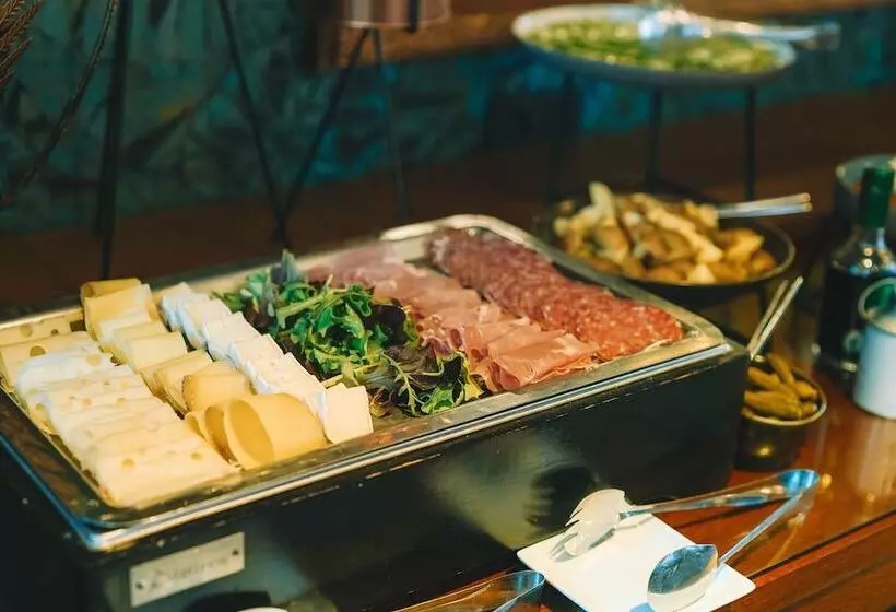 Fotos del hotel Five Seas:  16