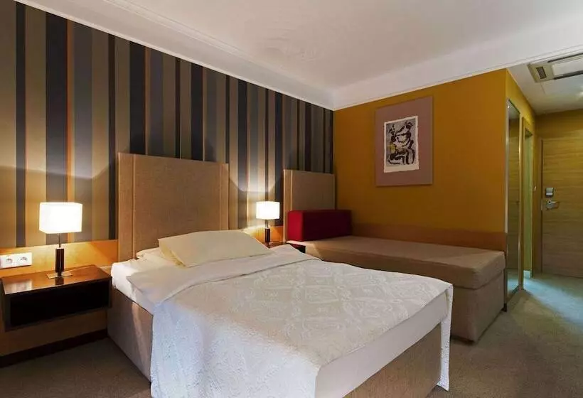 Fotos del hotel Impiq:  24