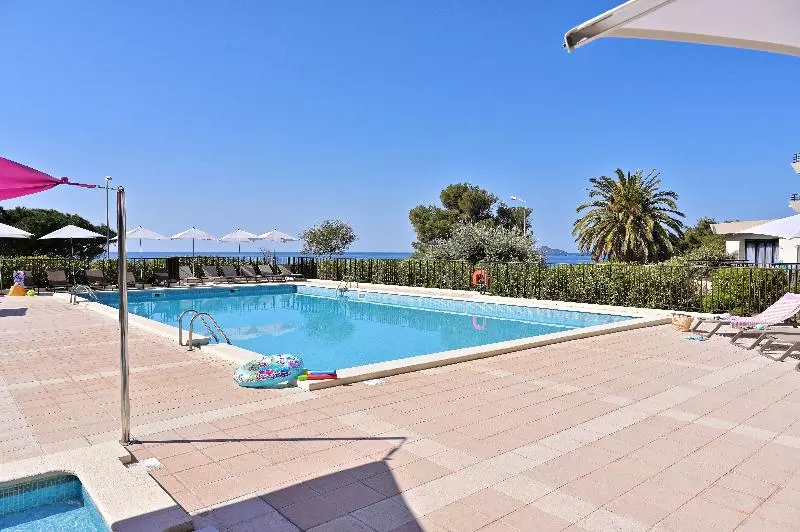 Fotos del hotel Résidence Les Calanques:  6