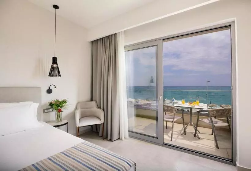 Fotos del hotel Batis Beach:  25