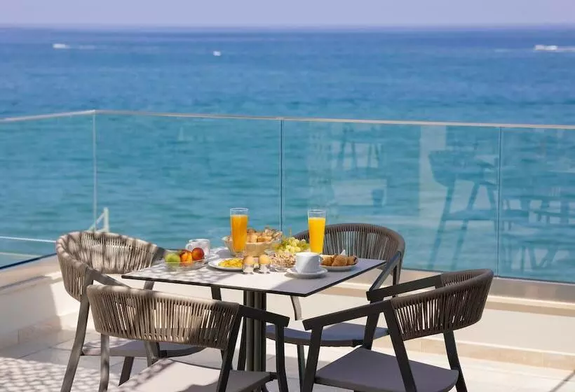 Fotos del hotel Batis Beach:  17