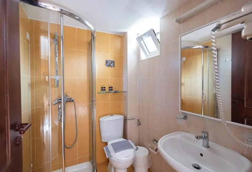 Fotos del hotel Batis Beach:  5