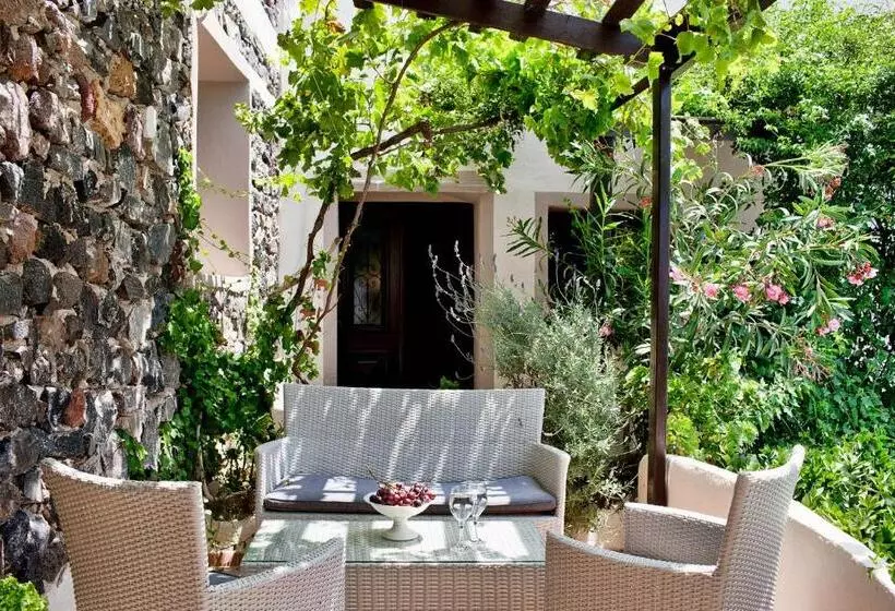 Fotos del hotel Lava Suites & Lounge:  4