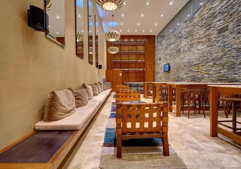 Fotos del hotel Aspen Square:  19