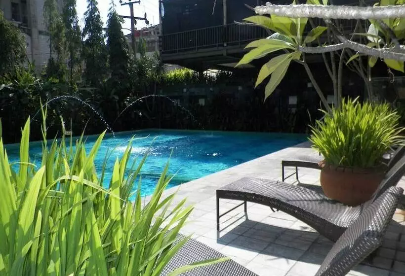 Fotos del hotel Bali World:  2