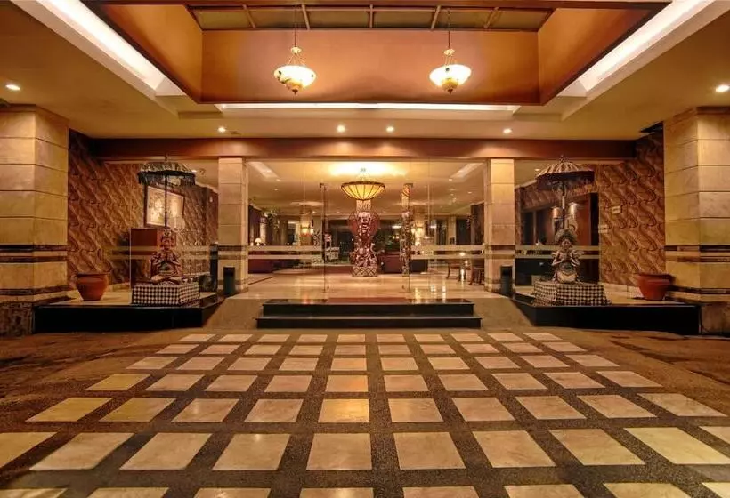 Fotos del hotel Bali World:  3