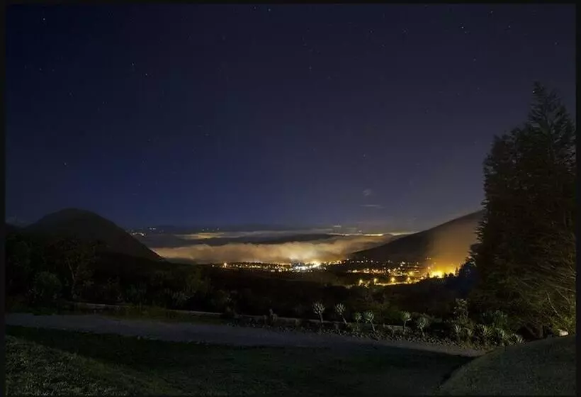 Fotos del hotel El Crater:  7