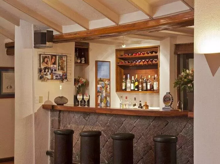 Fotos del hotel El Crater:  4