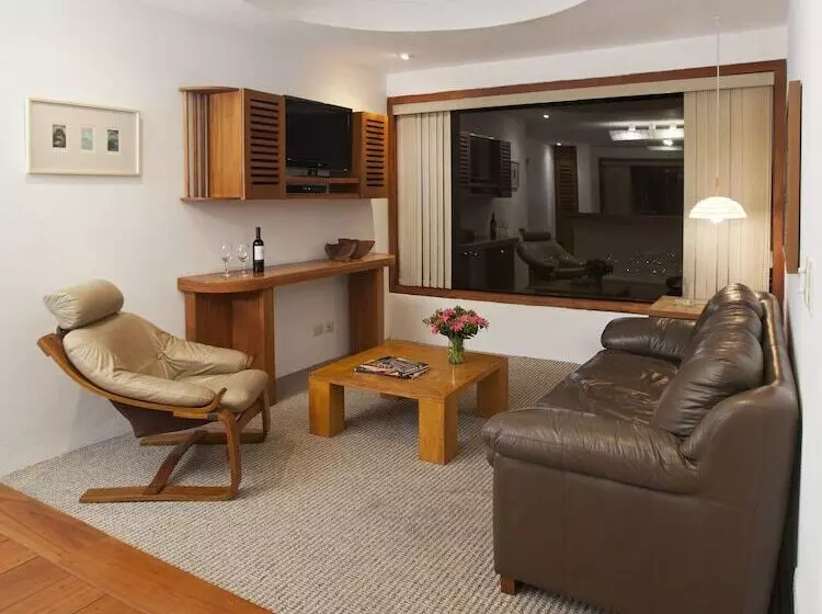 Fotos del hotel El Crater:  8