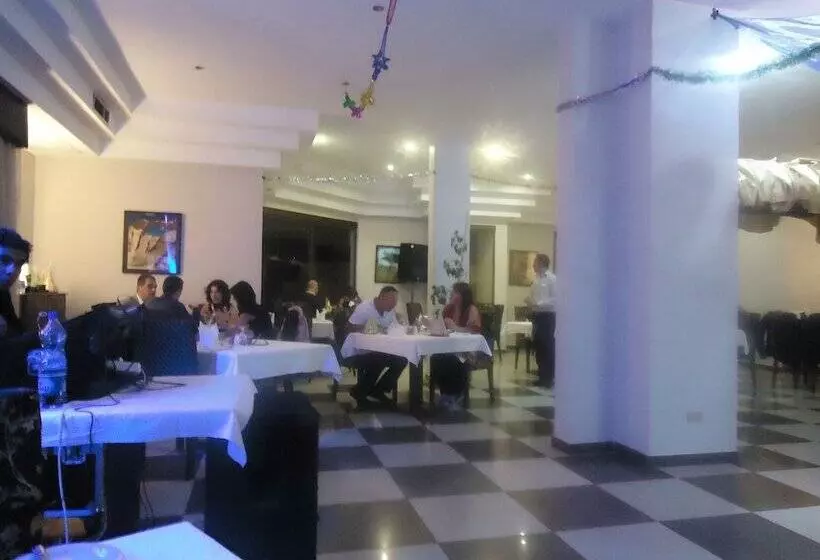 Fotos del hotel La Maison:  13