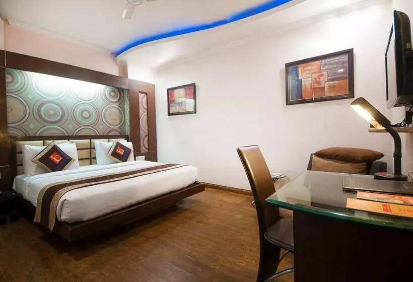 Fotos del hotel Le Cadre @ Kailash Metro:  2