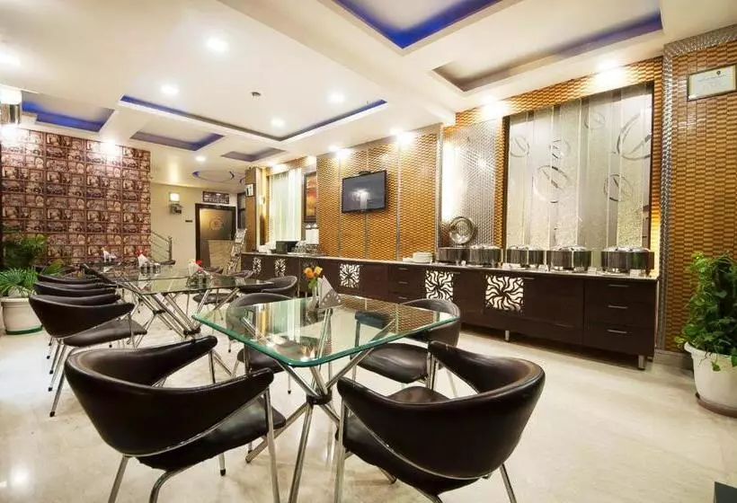 Fotos del hotel Le Cadre @ Kailash Metro:  21