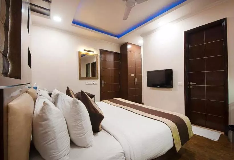 Fotos del hotel Le Cadre @ Kailash Metro:  9