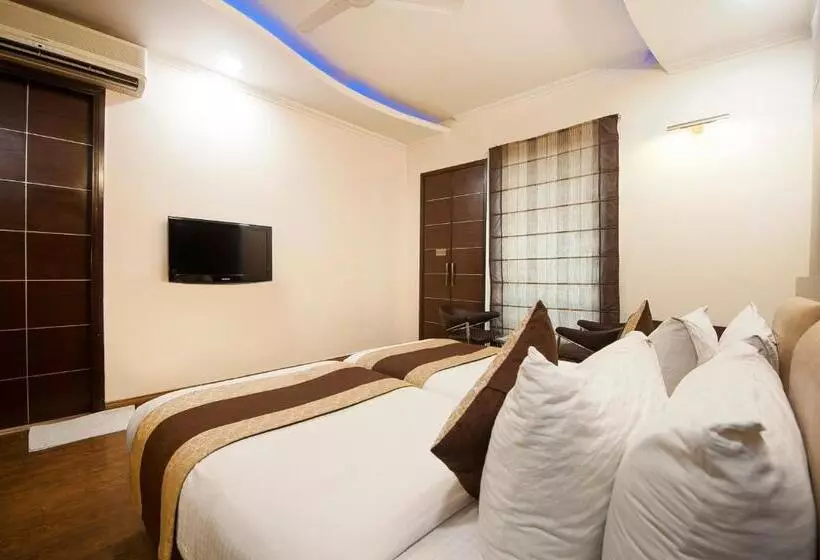 Fotos del hotel Le Cadre @ Kailash Metro:  18