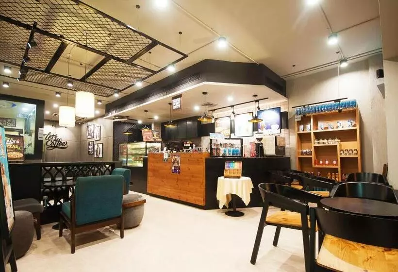 Fotos del hotel Le Cadre @ Kailash Metro:  7