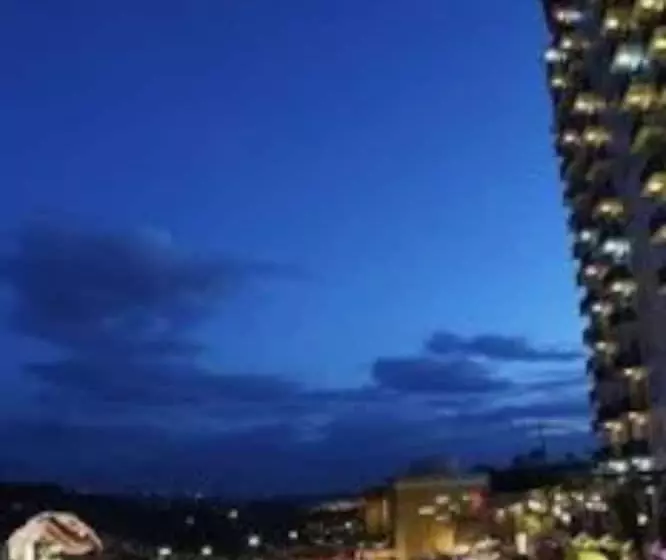 Fotos del hotel Marbella Suites Bandung:  12