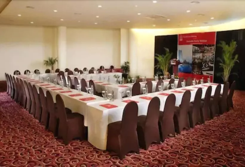 Fotos del hotel Marbella Suites Bandung:  9