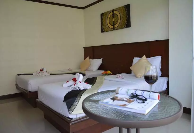 Fotos del hotel Sharaya Residence Patong:  19