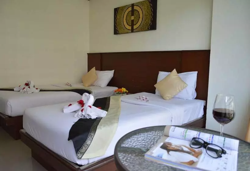 Fotos del hotel Sharaya Residence Patong:  11