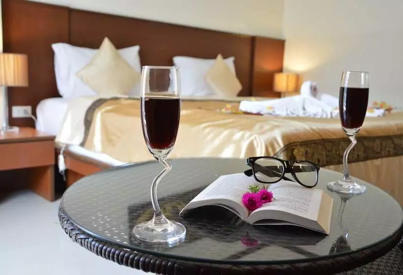 Fotos del hotel Sharaya Residence Patong:  4