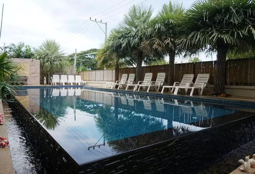 Fotos del hotel Smile Huahin Resort:  2