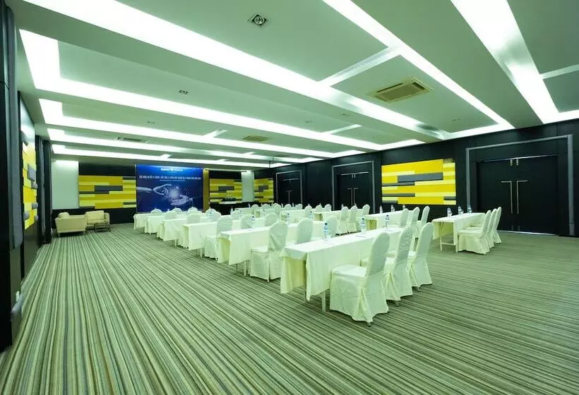 Fotos del hotel Vogue Pattaya:  12