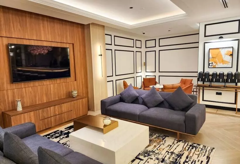 Fotos del hotel Ramada By Wyndham Jumeirah:  2