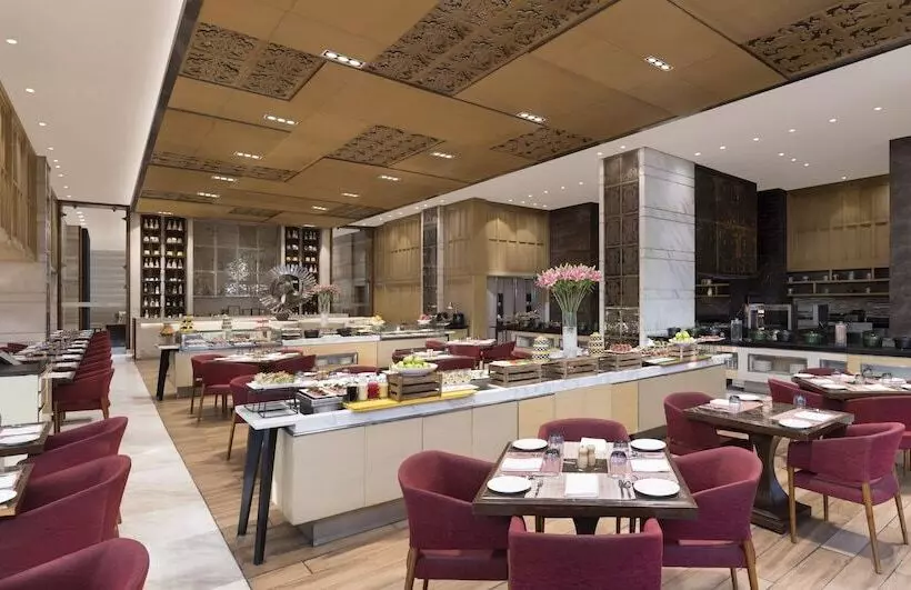 Fotos del hotel Crowne Plaza New Delhi Mayur Vihar Noida, An Ihg:  5