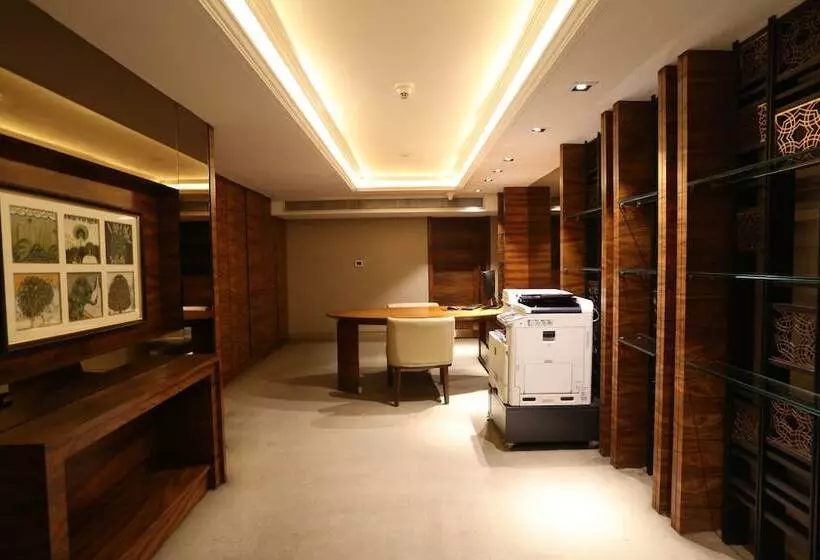 Crowne Plaza New Delhi Mayur Vihar Noida, An Ihg