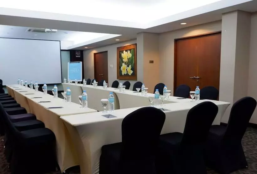 Fotos del hotel Grand Ixora Kuta Resort:  5