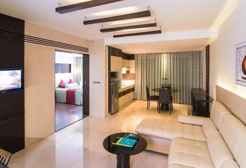 Fotos del hotel Halcyon Residences:  11