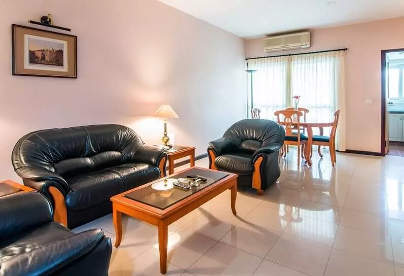 Fotos del hotel Halcyon Residences:  24