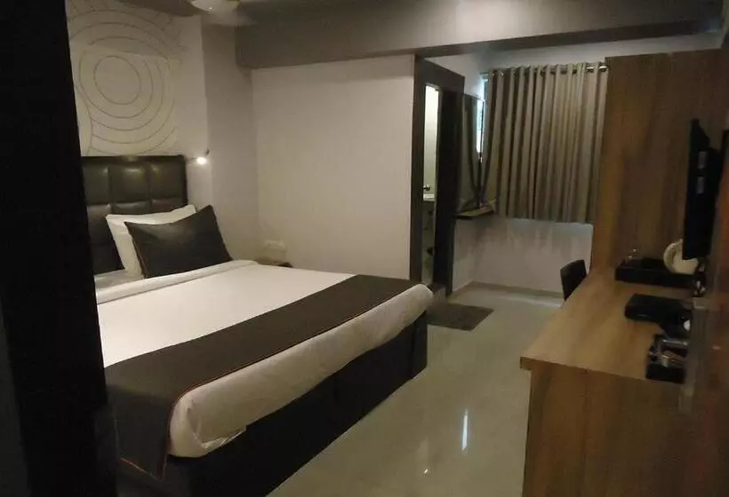 Fotos del hotel Maan Residency:  13