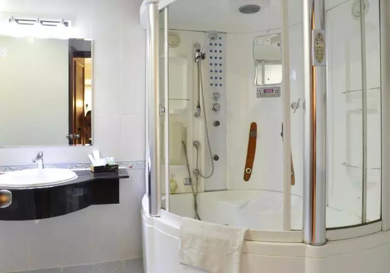 Fotos del hotel Ha Hien Signature:  3