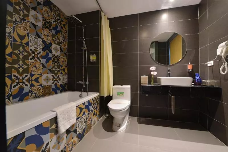 Fotos del hotel Hanoi Emerald Waters  Trendy:  7