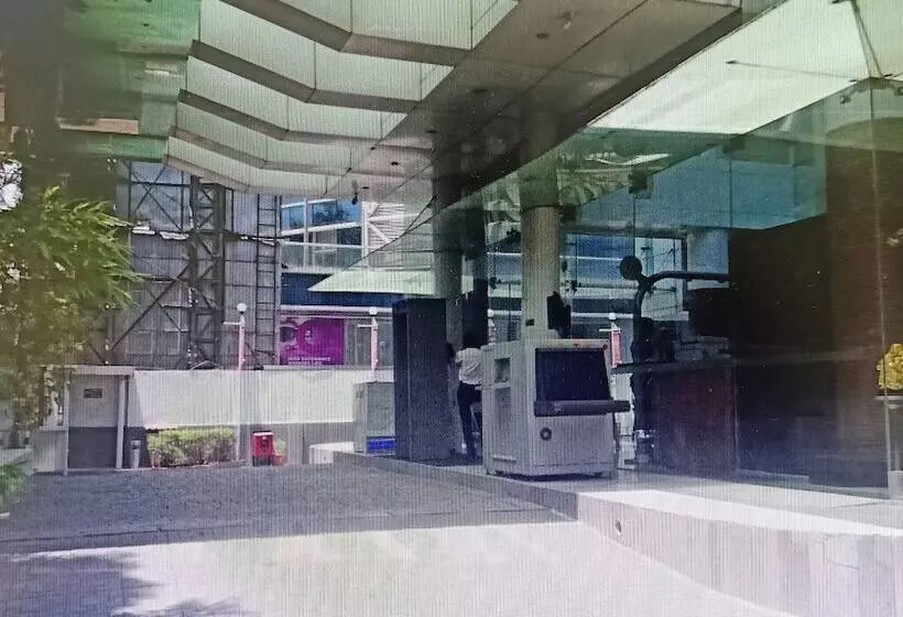 Fotos del hotel St Laurn Koregaon Park Pune:  4