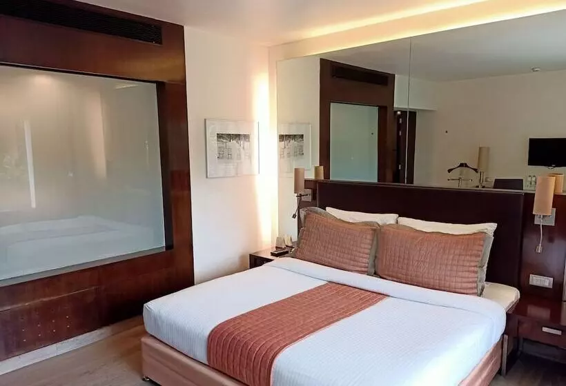 Fotos del hotel St Laurn Koregaon Park Pune:  10