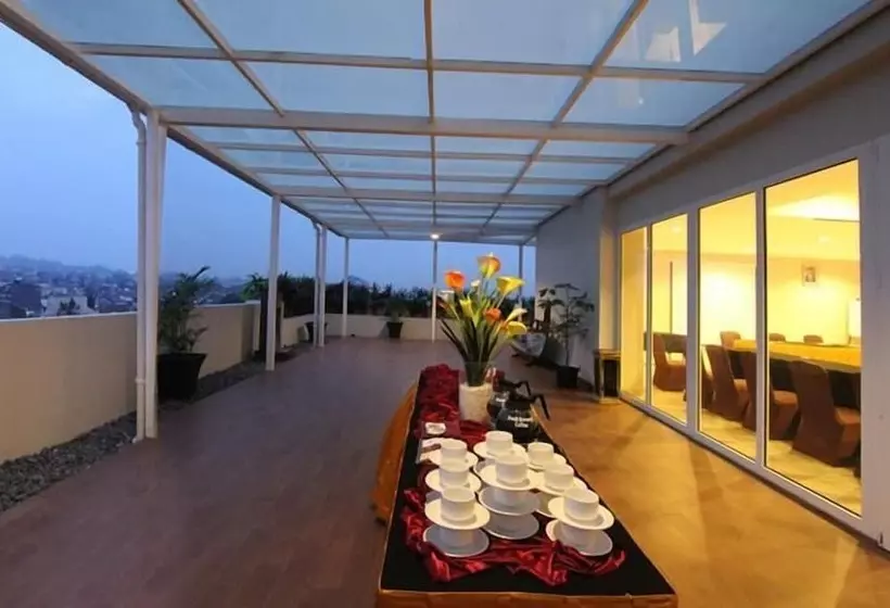 Fotos del hotel Verona Palace Hotel Bandung:  13